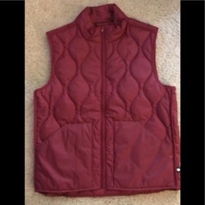 NWOT Sperry quilted vest